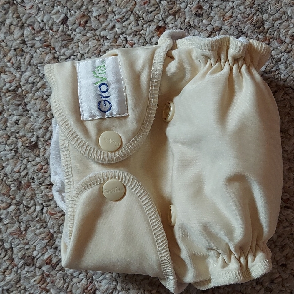 Newborn Grovia Diaper